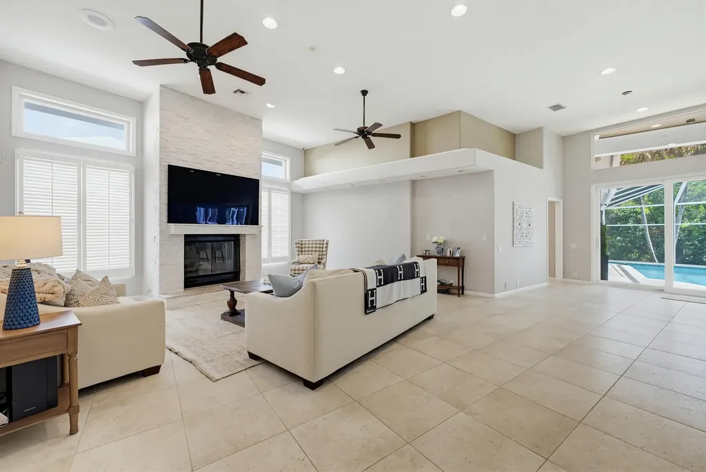 6132 Winding Lake Drive Jupiter FL 33458