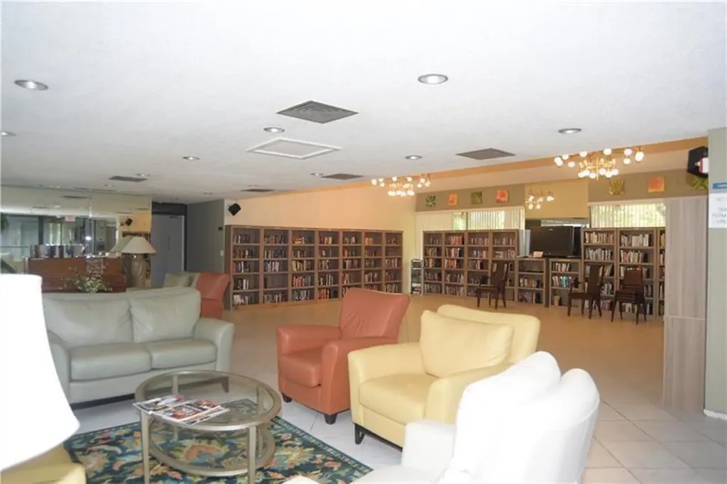 2214 S Cypress Bend Drive Pompano Beach FL 33069