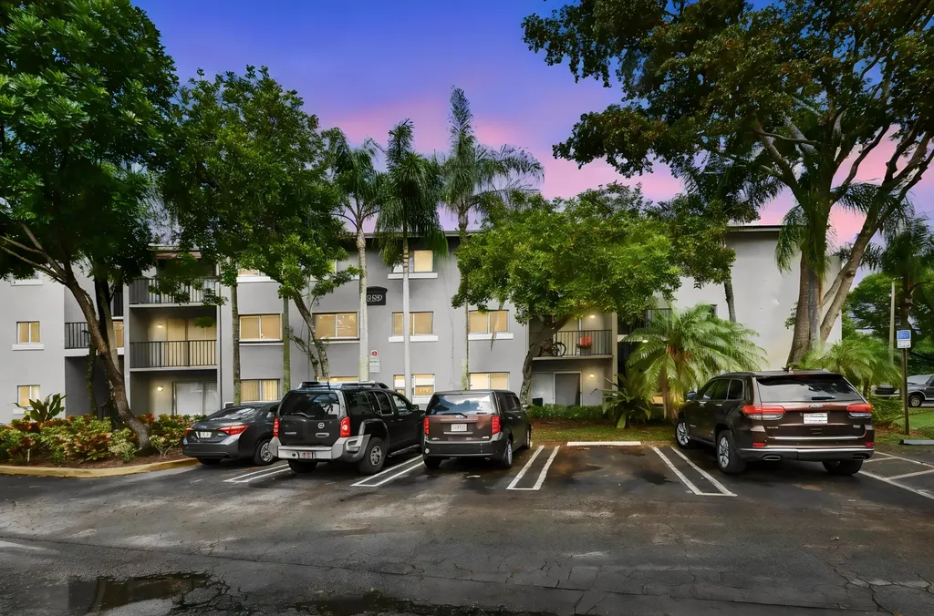 1089 N Benoist Farms Road West Palm Beach FL 33411