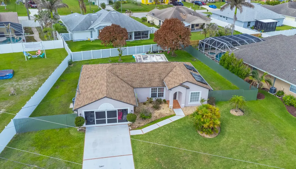 2718 SW Hamilton Avenue Port St Lucie FL 34987