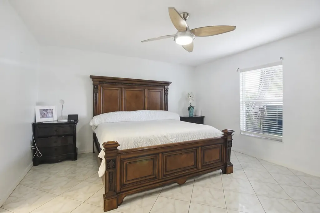 2718 SW Hamilton Avenue Port St Lucie FL 34987