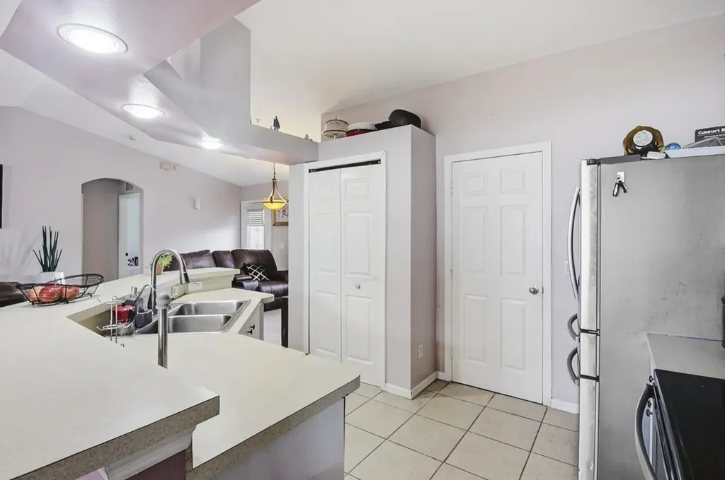 2718 SW Hamilton Avenue Port St Lucie FL 34987