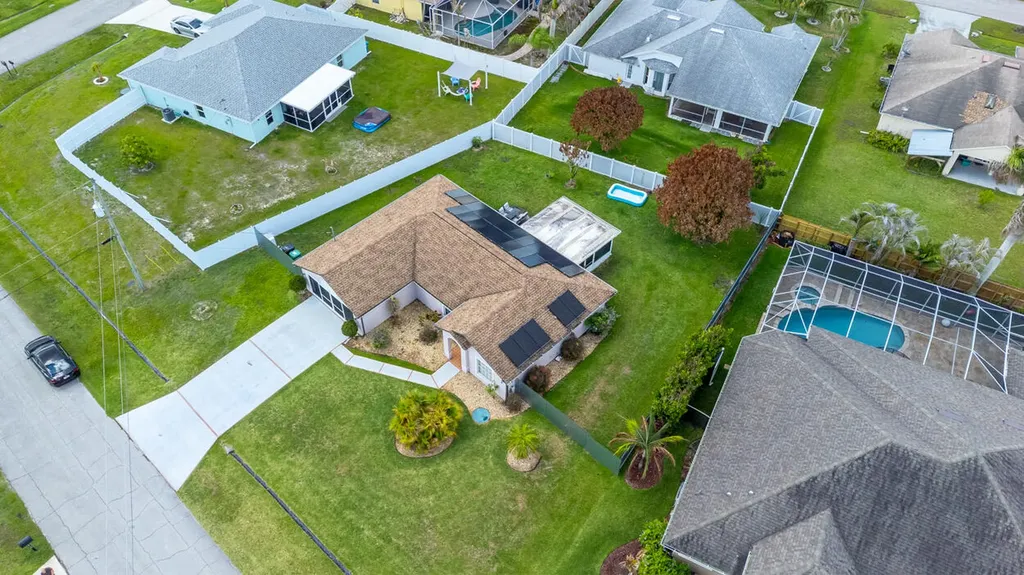 2718 SW Hamilton Avenue Port St Lucie FL 34987