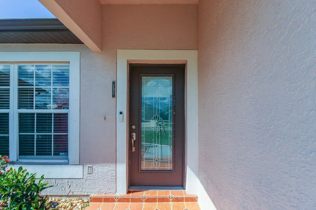 2718 SW Hamilton Avenue Port St Lucie FL 34987