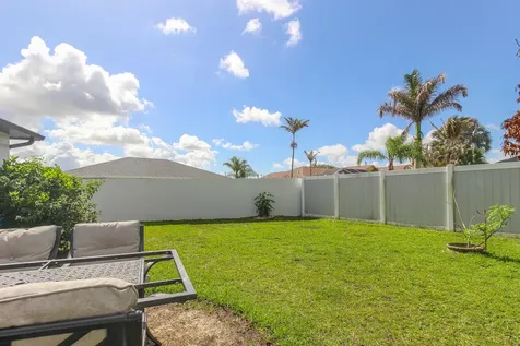 2718 SW Hamilton Avenue Port St Lucie FL 34987