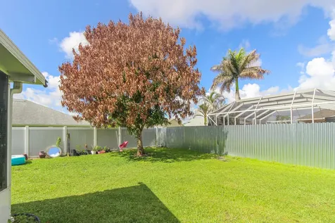 2718 SW Hamilton Avenue Port St Lucie FL 34987