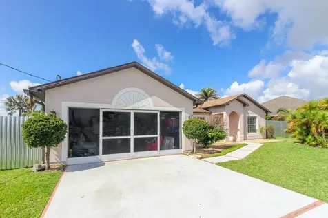 2718 SW Hamilton Avenue Port St Lucie FL 34987