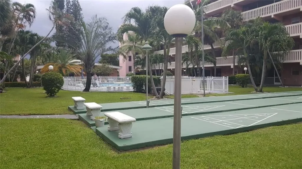 180 NE 12th Avenue Hallandale Beach FL 33009