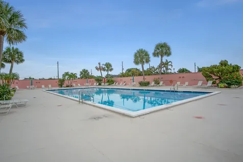 1309 Bayshore Drive Fort Pierce FL 34949