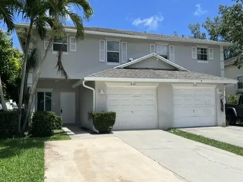 239 Leland Lane Greenacres FL 33463