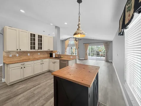 829 SE Westminster Place Stuart FL 34997
