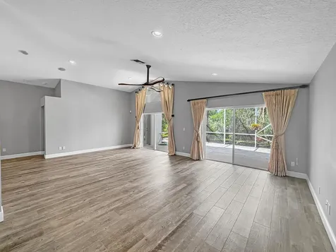 829 SE Westminster Place Stuart FL 34997