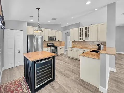 829 SE Westminster Place Stuart FL 34997