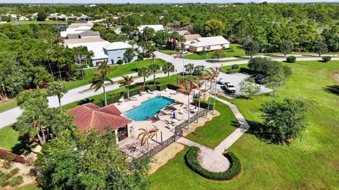 829 SE Westminster Place Stuart FL 34997