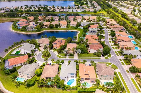 9049 Dupont Place Wellington FL 33414