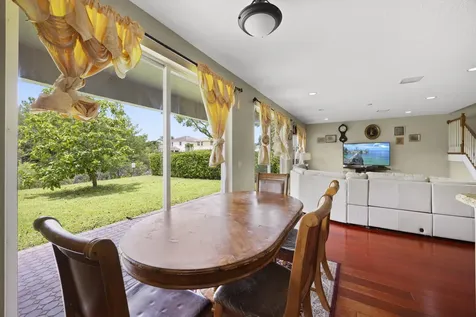 9049 Dupont Place Wellington FL 33414