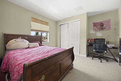 9049 Dupont Place Wellington FL 33414