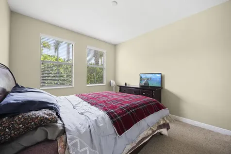 9049 Dupont Place Wellington FL 33414