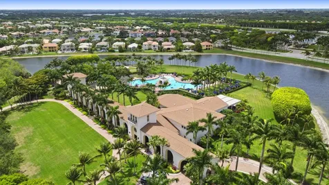 9049 Dupont Place Wellington FL 33414