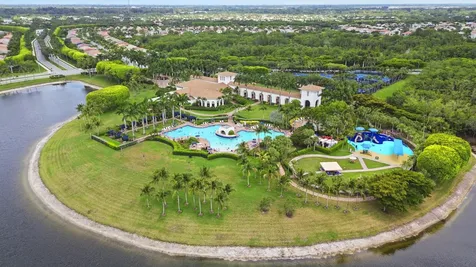 9049 Dupont Place Wellington FL 33414