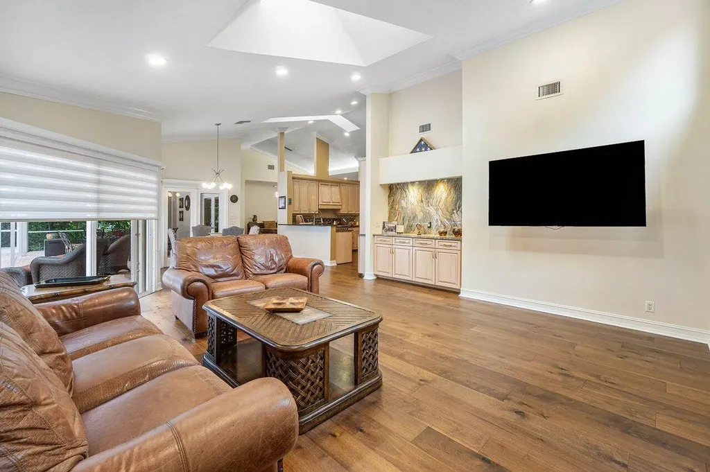 45 Dunbar Road Palm Beach Gardens FL 33418