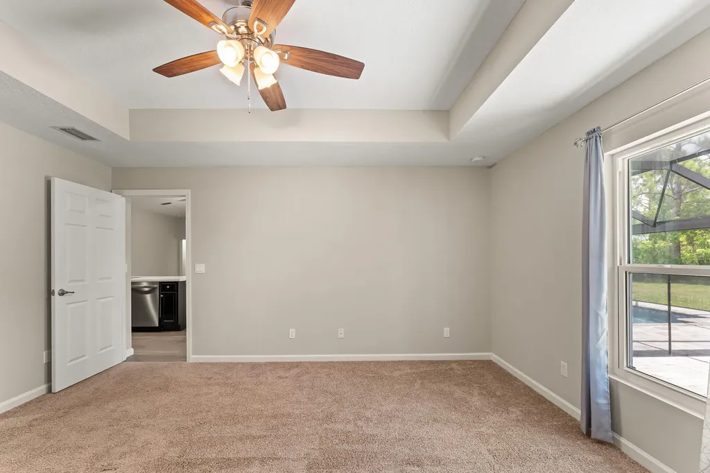 5847 NW Gillespie Avenue Port St Lucie FL 34986