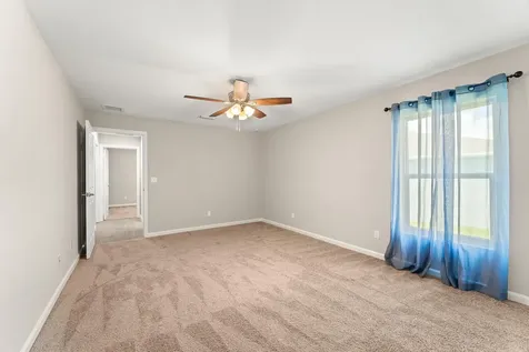 5847 NW Gillespie Avenue Port St Lucie FL 34986