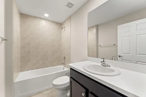 5847 NW Gillespie Avenue Port St Lucie FL 34986