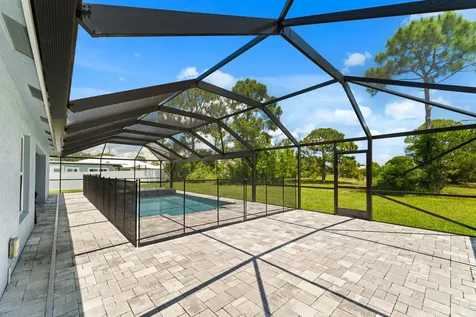 5847 NW Gillespie Avenue Port St Lucie FL 34986