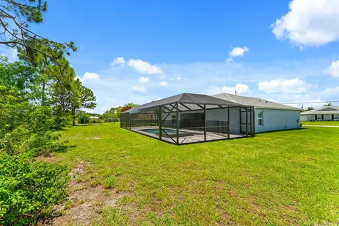 5847 NW Gillespie Avenue Port St Lucie FL 34986