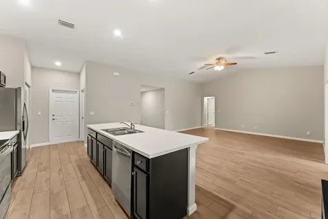 5847 NW Gillespie Avenue Port St Lucie FL 34986