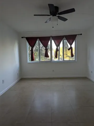 14830 N Naranja Lakes Boulevard Homestead FL 33032