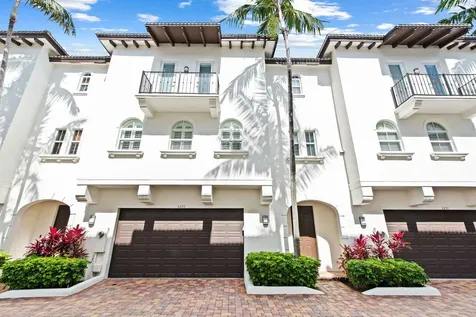 3235 NE 13th Street Pompano Beach FL 33062