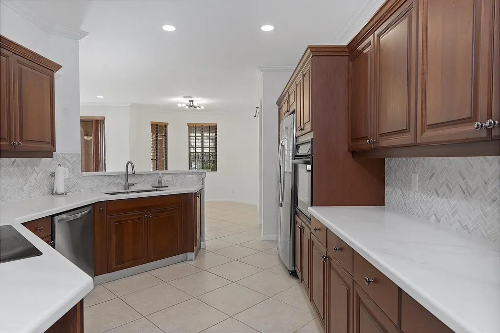 2742 Kinsington Circle Weston FL 33332