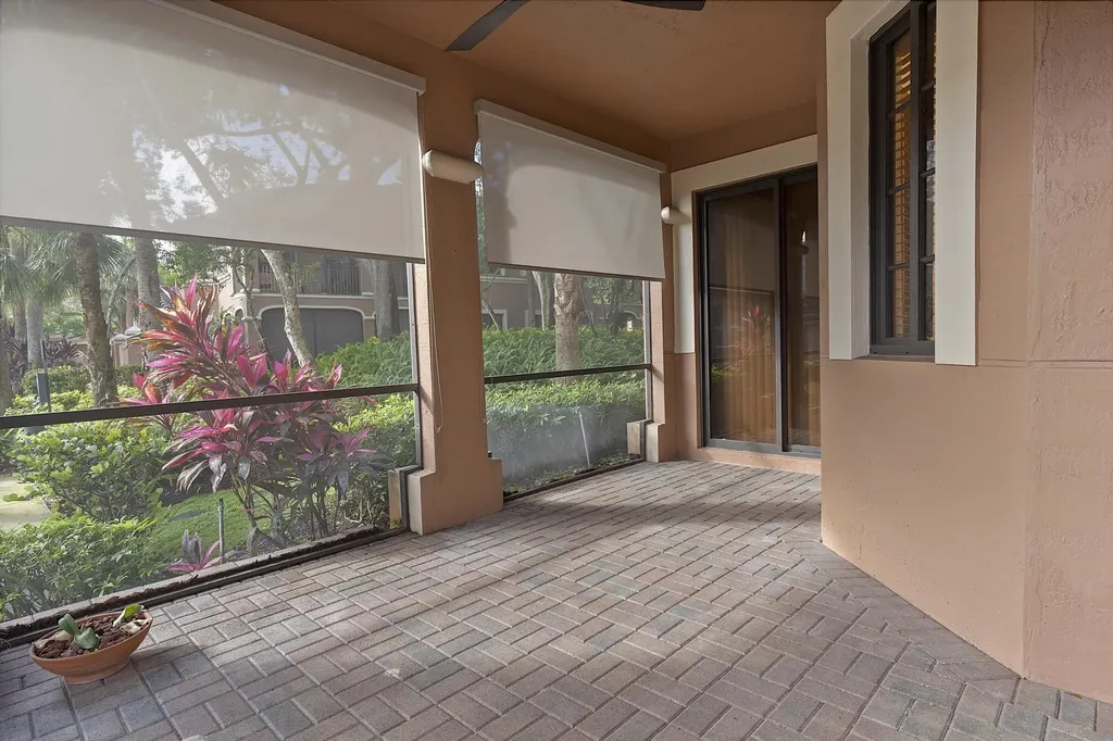 2742 Kinsington Circle Weston FL 33332