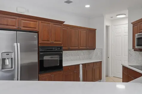 2742 Kinsington Circle Weston FL 33332