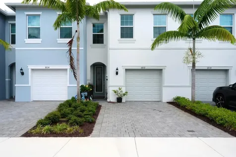 1832 SE Roxy Way Stuart FL 34996