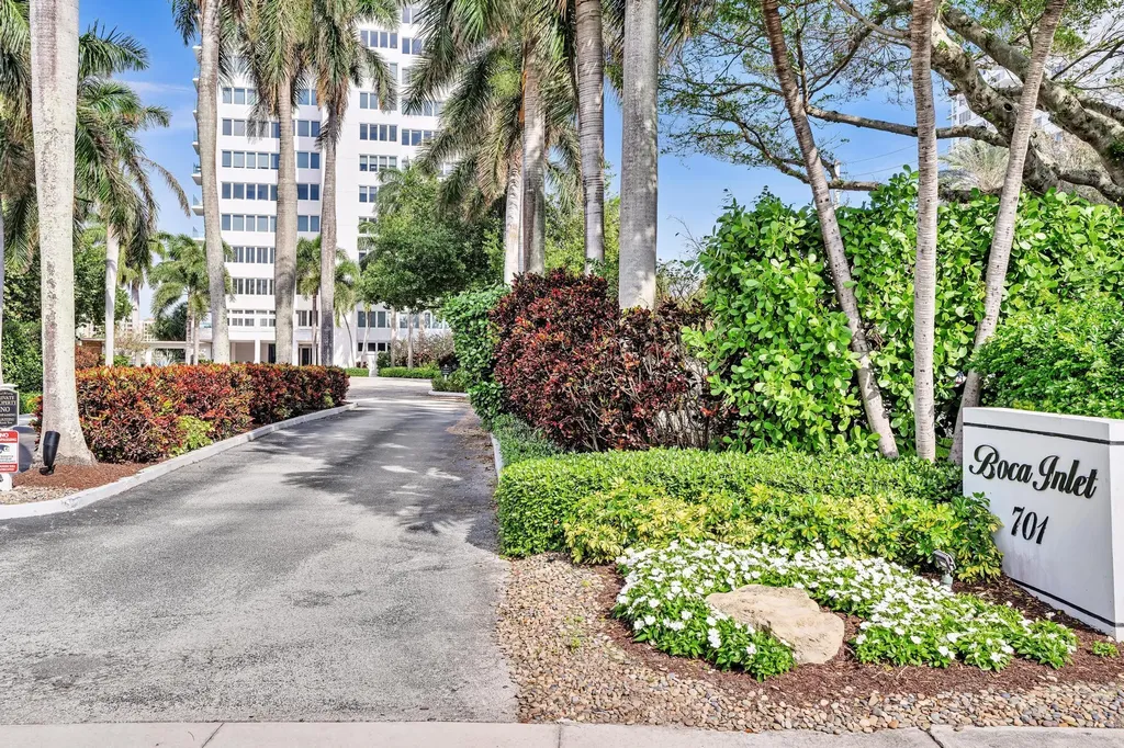 701 E Camino Real Boca Raton FL 33432