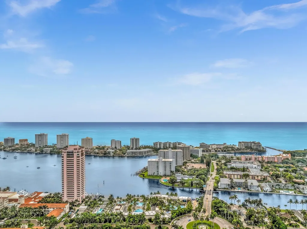 701 E Camino Real Boca Raton FL 33432