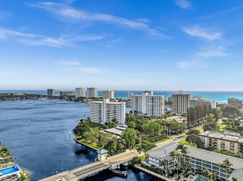 701 E Camino Real Boca Raton FL 33432