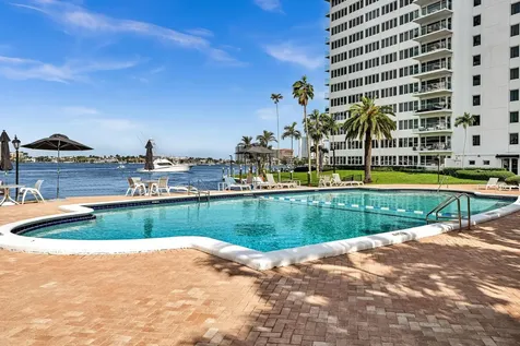 701 E Camino Real Boca Raton FL 33432