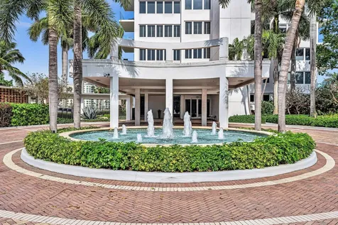 701 E Camino Real Boca Raton FL 33432