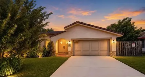 4240 NW 74th Avenue Lauderhill FL 33319