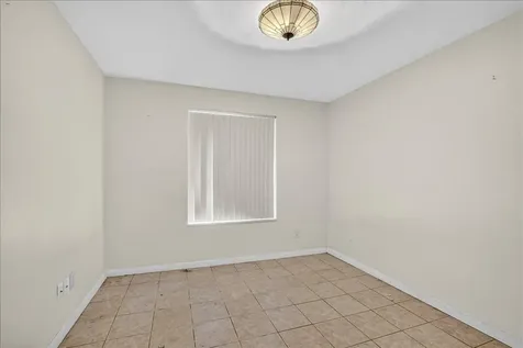 4240 NW 74th Avenue Lauderhill FL 33319