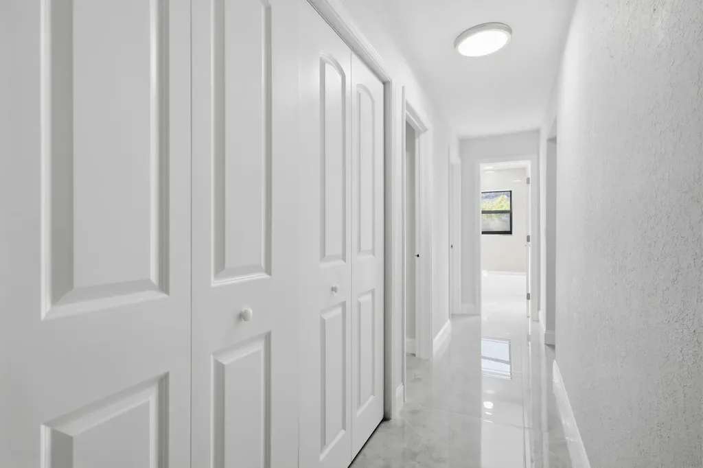 22390 SW 66th Avenue Boca Raton FL 33428