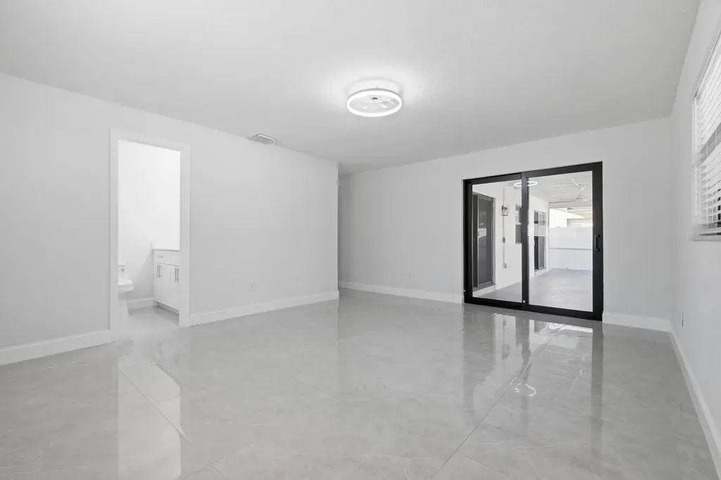 22390 SW 66th Avenue Boca Raton FL 33428
