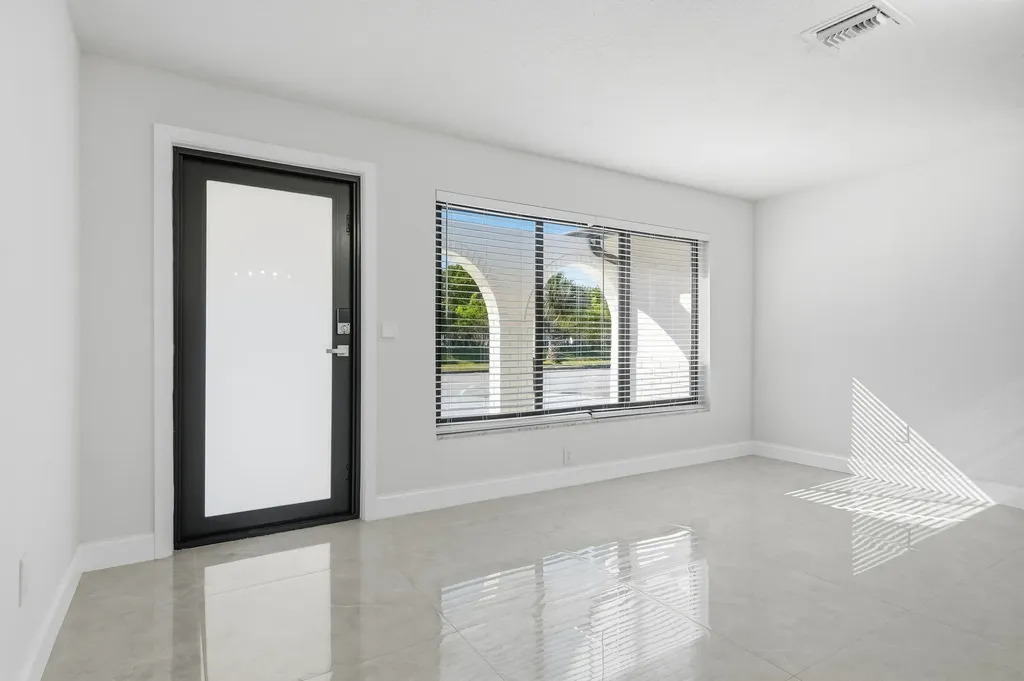 22390 SW 66th Avenue Boca Raton FL 33428