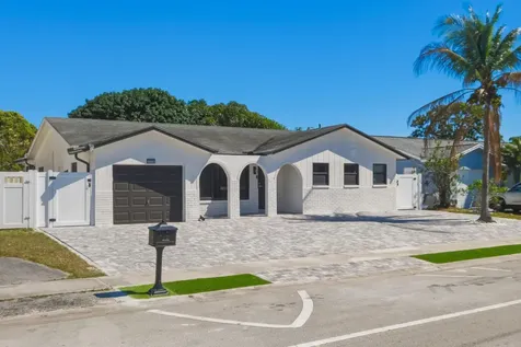 22390 SW 66th Avenue Boca Raton FL 33428