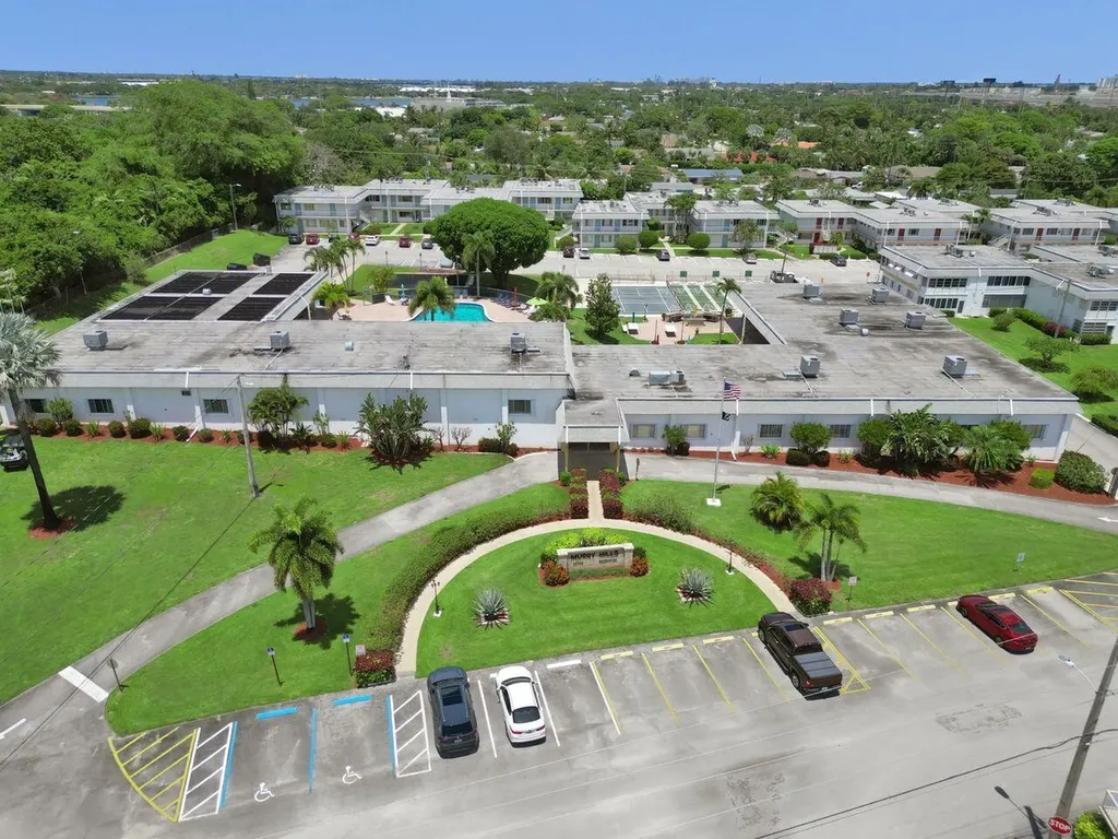 3120 Cynthia Lane Lake Worth Beach FL 33461
