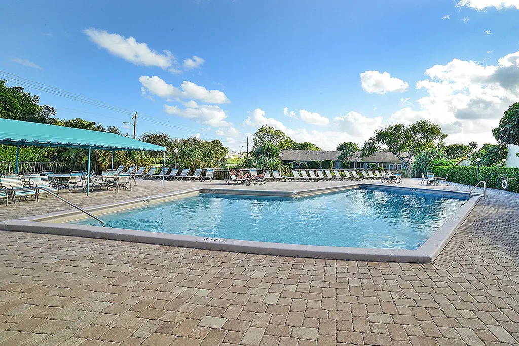 829 Camino Road Delray Beach FL 33445
